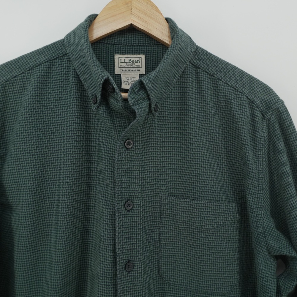 LL Bean Shirt Mens Medium Green Houndstooth Cotton Traditional Fit 298276
